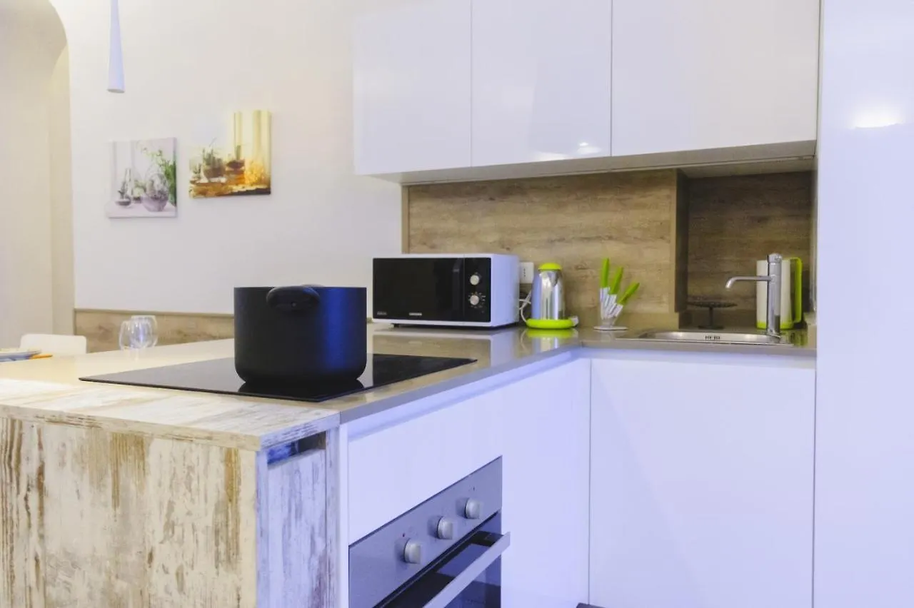 Book Now! Corso Buenos Aires & Loreto M1 Apartment Milan