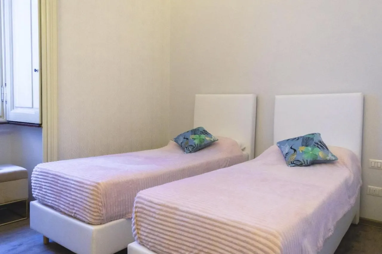 Book Now! Corso Buenos Aires & Loreto M1 Apartment Milan Italy